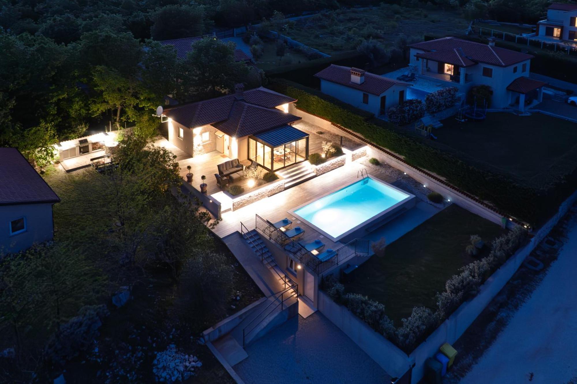 Krasna Kuca Villa